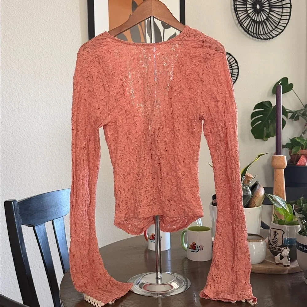 NWOT Free People Lilah Lace Long Sleeve Coral Lace Top Boho Retro Cropped Fitted